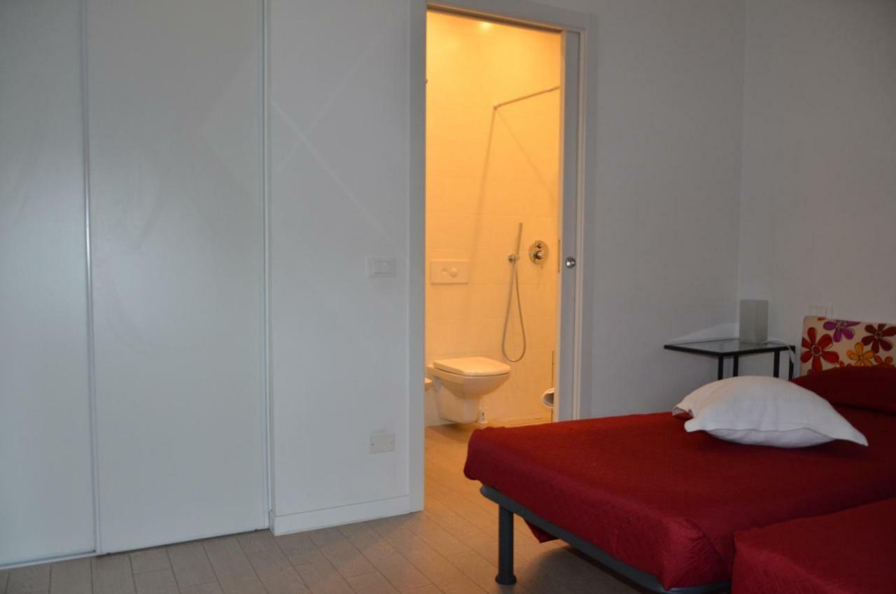 B&B La Via Dell'Ambra Due Carrare Екстериор снимка
